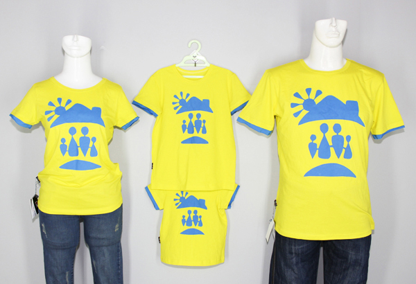 In áo đồng phục gia đình 1